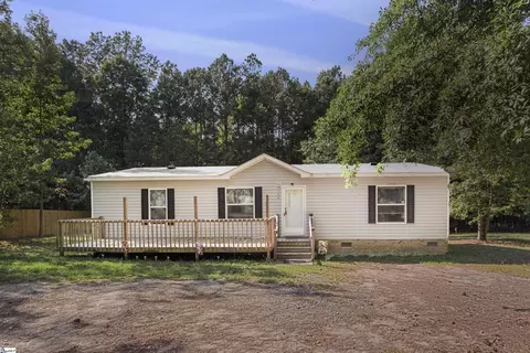 129 Camelot Dr, Belton, SC 29627
