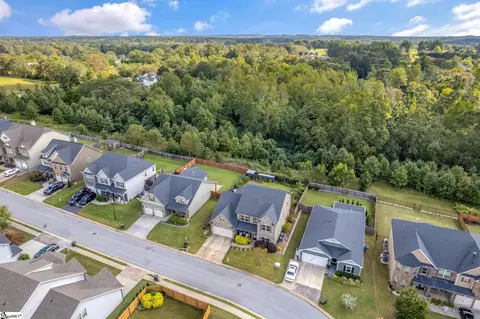 View/Area - 129 Redcroft Dr, Greer, SC 29651 photo 1 of 1