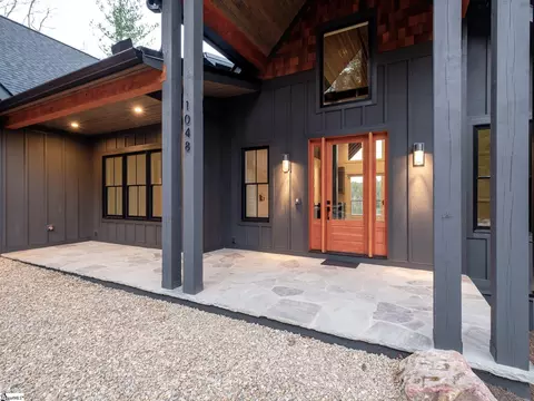 1048 Eagle Lake Dr #EAGLE LAKE COMMY, Brevard, NC 28712