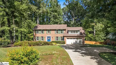 14 Iris Ct, Spartanburg, SC 29307