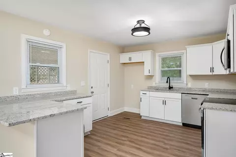32 Dove St, Williamston, SC 29697 photo 12