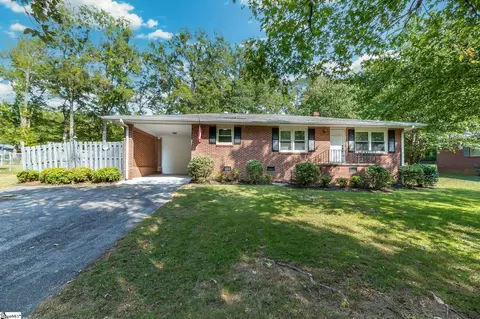 207 Brook St, Honea Path, SC 29654 photo 1