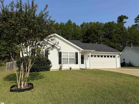1715 Sweet Apple Ct, Fountain Inn, SC 29644