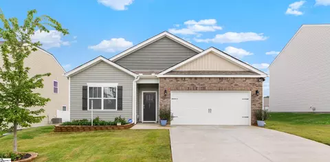 121 Lily Pond Pl, Easley, SC 29642