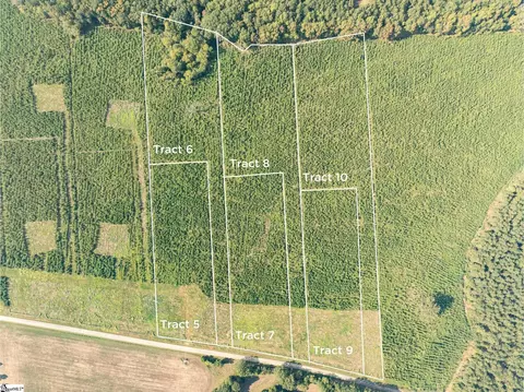 005 Young Rd, Clinton, SC 29325