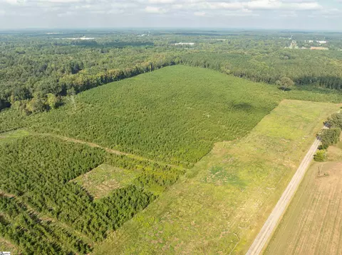 005 Young Rd, Clinton, SC 29325 photo 11
