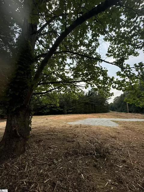 787 418 Hwy, Simpsonville, SC 29680