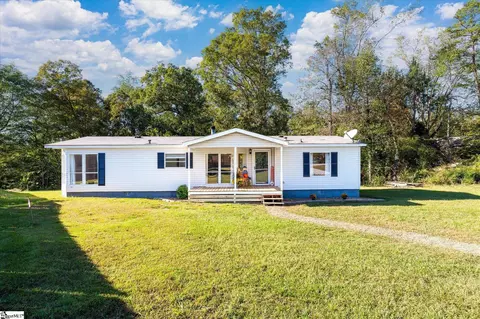1504 E Saluda Lake Rd, Greenville, SC 29611