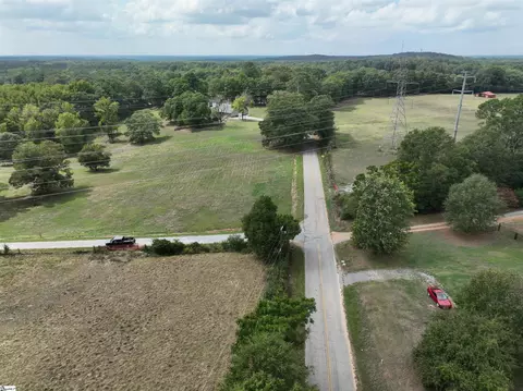 599 Martin Rd, Starr, SC 29684 photo 4