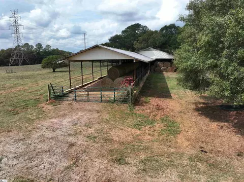 599 Martin Rd, Starr, SC 29684 photo 13