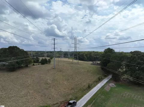 599 Martin Rd, Starr, SC 29684 photo 3