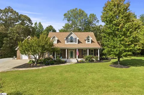 80 Rabbit Crossing Ln, Landrum, SC 29356