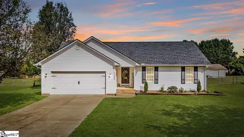 1330 Bishop Rd, Inman, SC 29349