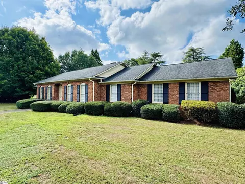Exterior - 107 Playground Rd, Walhalla, SC 29691 photo 6 of 7