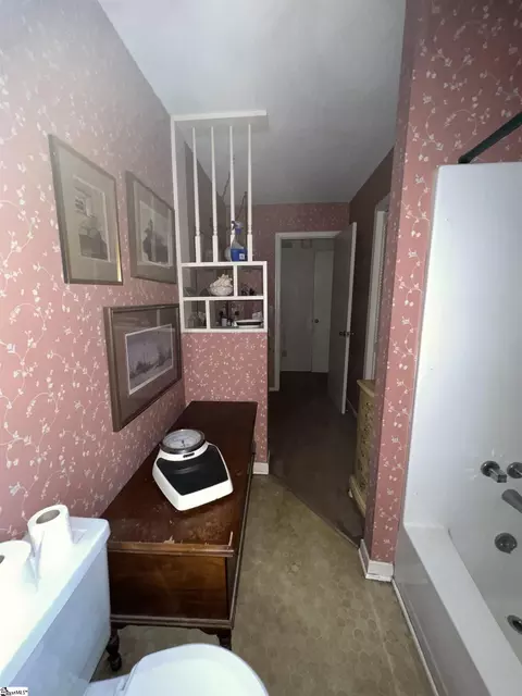 Entry Way - 202 Tarleton Way, Greer, SC 29650 photo 2 of 2