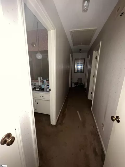 Entry Way - 202 Tarleton Way, Greer, SC 29650 photo 1 of 2