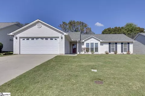 6 Stone Meadow Rd, Greenville, SC 29615