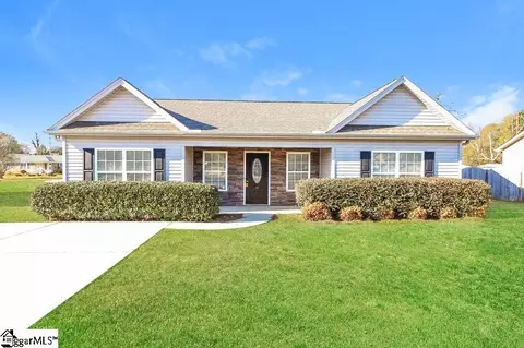 19 Katie Dr, Greenville, SC 29617