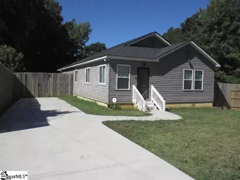109 Mcdowell St, Laurens, SC 29360