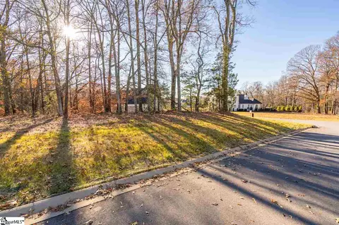 602 Rouen Ct, Greer, SC 29651 photo 5