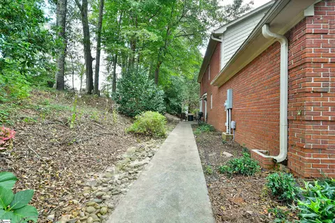 209 Pine Ridge Dr, Easley, SC 29642 photo 40