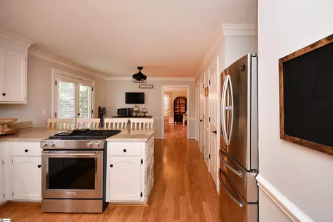 209 Pine Ridge Dr, Easley, SC 29642 photo 10