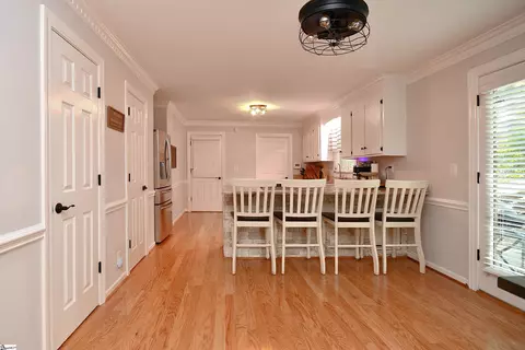209 Pine Ridge Dr, Easley, SC 29642 photo 8