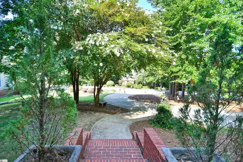 209 Pine Ridge Dr, Easley, SC 29642 photo 2
