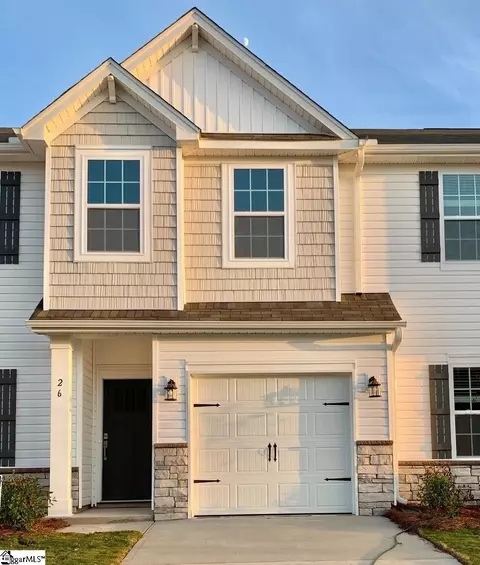 26 Fernhill Ln, Fountain Inn, SC 29644