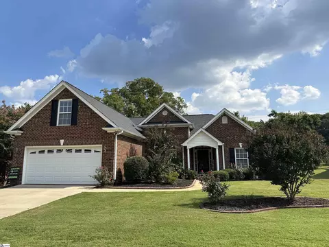 206 Saint Croix Ct, Greer, SC 29651
