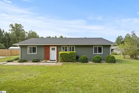 237 Skyland Dr, Belton, SC 29627