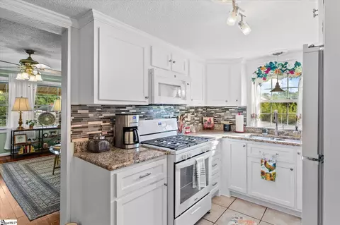 Kitchen - 2 Capers St, Pelzer, SC 29669 photo 1 of 5