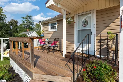 Exterior - 2 Capers St, Pelzer, SC 29669 photo 5 of 9