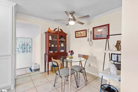 Dining - 2 Capers St, Pelzer, SC 29669 photo 1 of 2