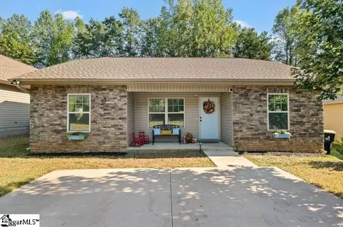 397 Bishop Hicks Ct, Inman, SC 29349