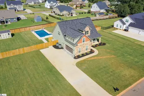 View/Area - 1011 Waterside Dr, Easley, SC 29642 photo 4 of 4
