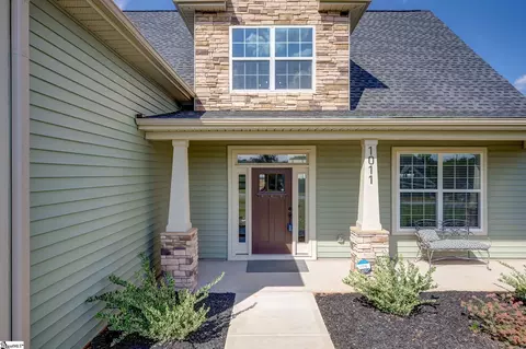Exterior - 1011 Waterside Dr, Easley, SC 29642 photo 5 of 12