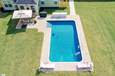 Exterior - 1011 Waterside Dr, Easley, SC 29642 photo 11 of 12