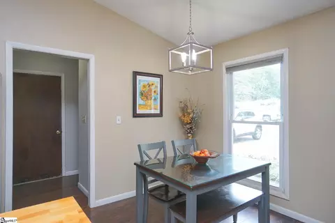23 Paddock Ln, Greer, SC 29650 photo 8