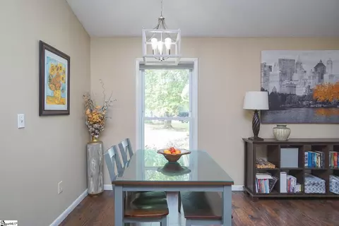 23 Paddock Ln, Greer, SC 29650 photo 9