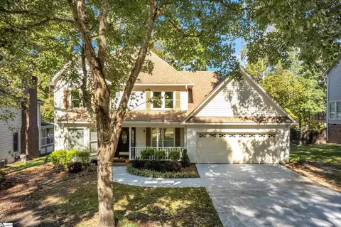 104 Briar Park Dr, Greer, SC 29651