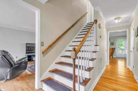104 Briar Park Dr, Greer, SC 29651 photo 3