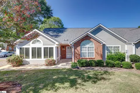 501 Heritage Club Dr, Greenville, SC 29615