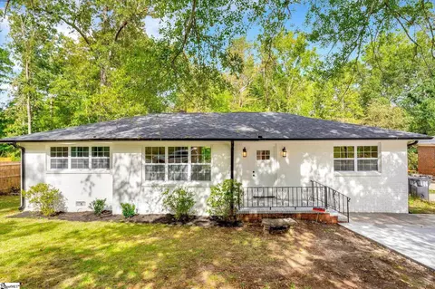 114 Abraham Dr, Greenville, SC 29605