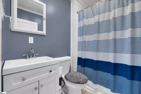 Bath - 7 Park St, Pelzer, SC 29669 photo 1 of 1