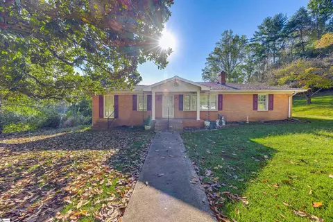 1048 Anderson Dr, Liberty, SC 29657