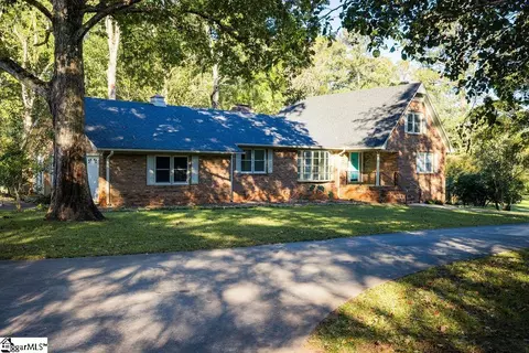 16800 Brown Avenue Ext, Belton, SC 29627