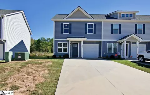 407 Bee Cove Way, Pendleton, SC 29670