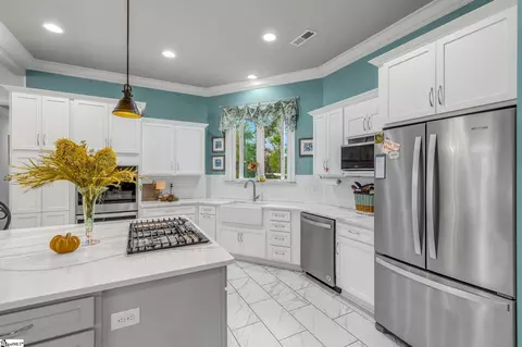 307 Doe Run, Pickens, SC 29671 photo 13