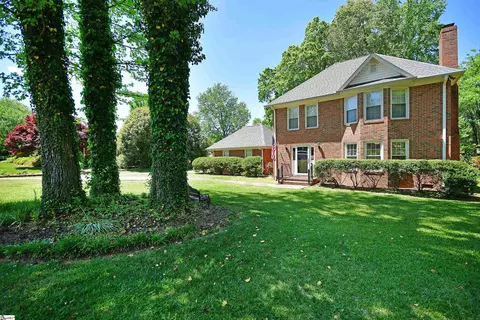 103 Arcadian Ln, Easley, SC 29642